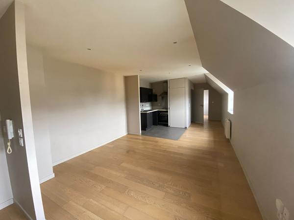 A LOUER - Appartement T2  DINAN centre - ascenceur