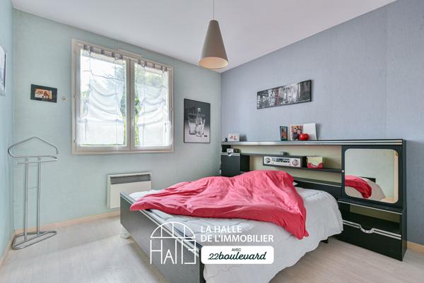 Maison
         6 pièces
        - 105 m² Exclusivité 199 000 € *