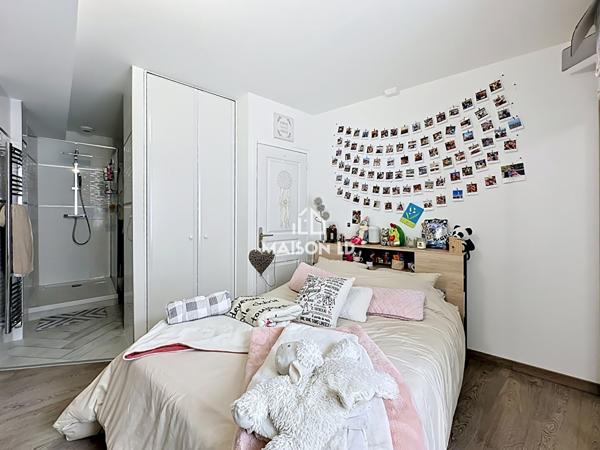 Maison Caen Centre-ville, 5 pièce(s) 105 m2 , Caen