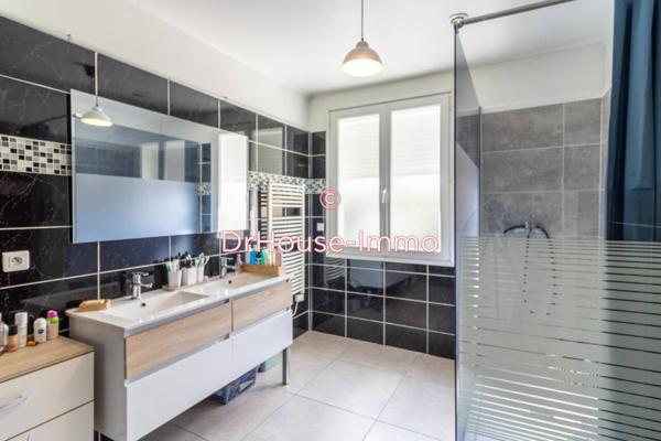 Maison à vendre 6 pièces de 147 m²