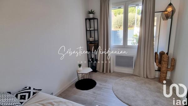 Maison traditionnelle 4 pièces de 89 m² à Hyères (83400)