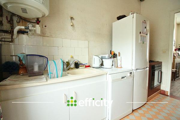 Immeuble
         4 pièces
        - 100 m² Exclusivité 139 900 € *