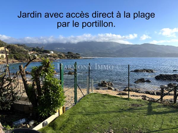 Rare : Pied dans l’eau. Accès direct plage.
