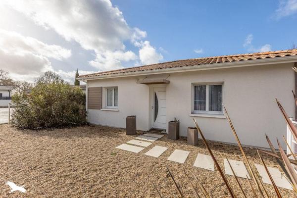 Maison à vendre |  Saint-Jean-d'Illac |  3 pièces | 80 m²