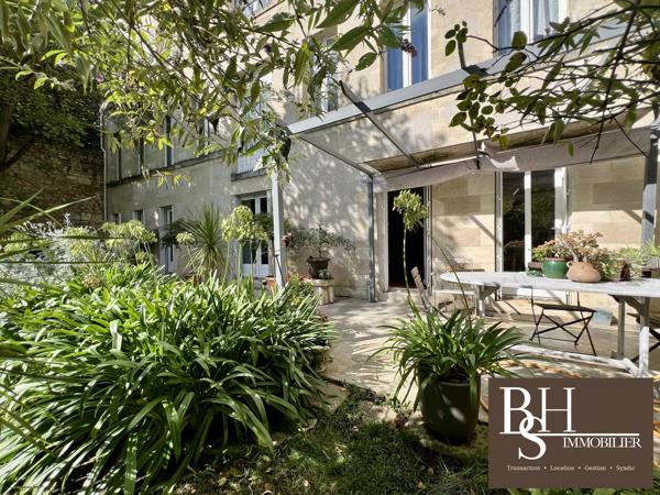 POITIERS, Blossac, appartement d'exception avec jardin, piscine et place de parking