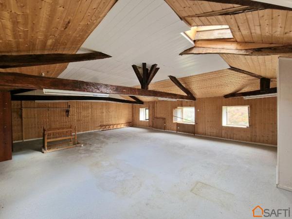 Agréable maison en pleine nature dans petit hameau