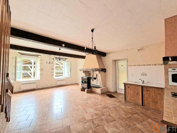 Agréable maison en pleine nature dans petit hameau