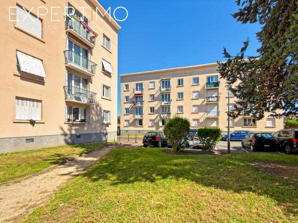 Le Bourget (93350) Appartement 4 pièces au Bourget, idéalement situé.