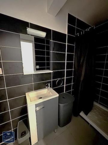 Appartement à louer 1 pièce 30.3m²