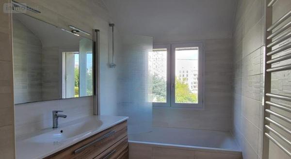 Maison à vendre à Brest dans le Finistère (29200), ref : VTE BRESS RB2   
SAINT-MARC - LE GUELMEUR