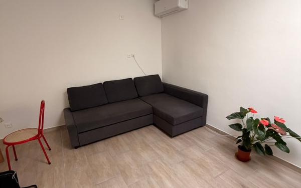 Maison à vendre    2 pièces • 56 m2 Avignon