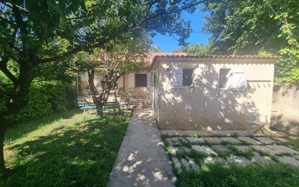 Maison à vendre    2 pièces • 56 m2 Avignon