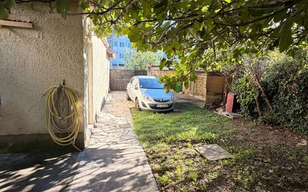 Maison à vendre    2 pièces • 56 m2 Avignon