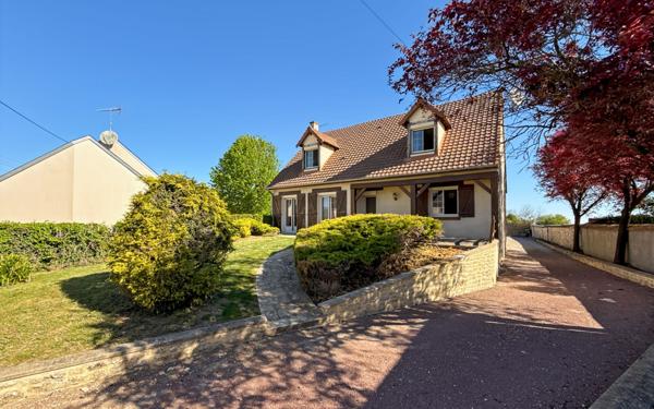 Maison à vendre    7 pièces •  Le Puiset