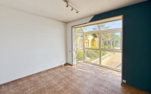 Maison à vendre    7 pièces •  Le Puiset