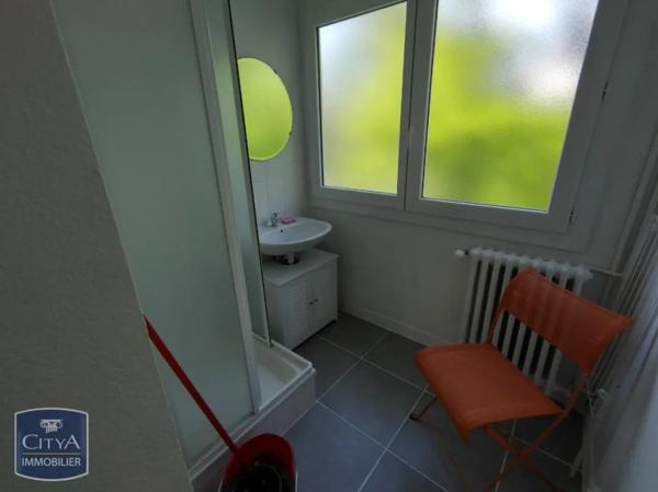 Appartement à louer 3 pièces 55.81m² Saint-Étienne (42100)