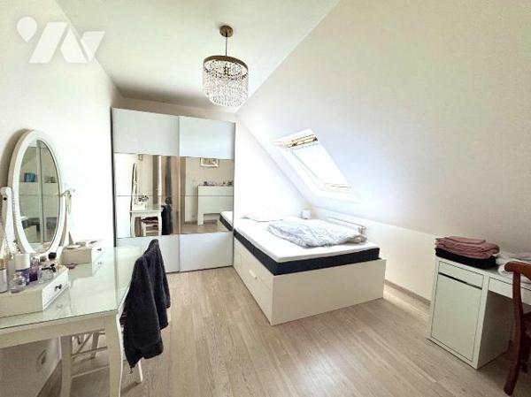 GUIPAVAS - COATAUDON. Maison familiale 150 m². 6 chambres. Terrain 897 m². Tram à pied.

Dans...