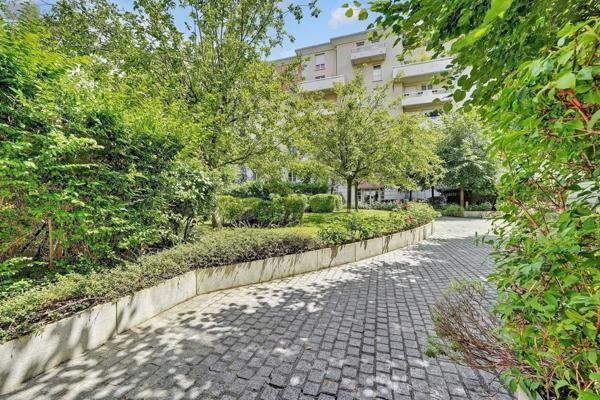 Appartement à vendre à Asnières-sur-Seine dans les Hauts-de-Seine (92600), ref : 3 PIECES ASNIERES SUR SEINE   
philosophes