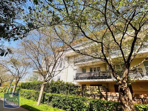 Appartement à louer 2 pièces 45.43m² Montévrain (77144)