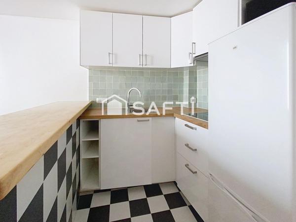 Duplex lumineux au 2eme et dernier étage - 300 m du métro - proche du bois de Vincennes