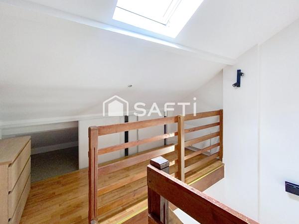 Duplex lumineux au 2eme et dernier étage - 300 m du métro - proche du bois de Vincennes