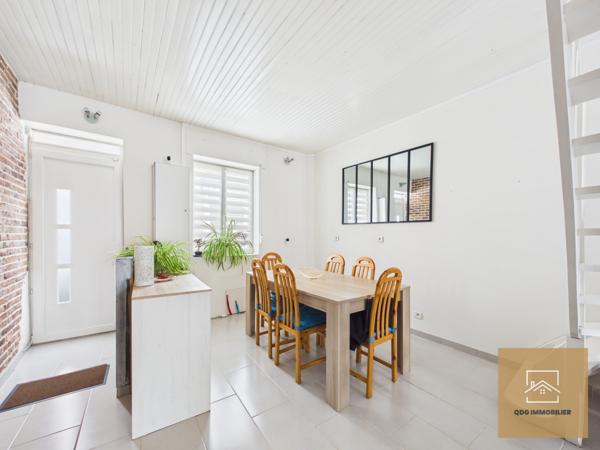 Croix (59170) Maison 3 chambres en très bon état – À 12 min à pied du métro Croix Mairie