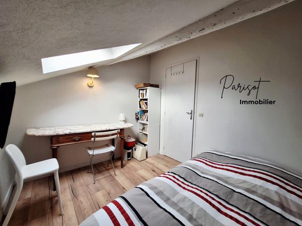 Poitiers (86000) Maison rénovée avec charme – La Bugellerie – 3 chambres – Jardin – Garage