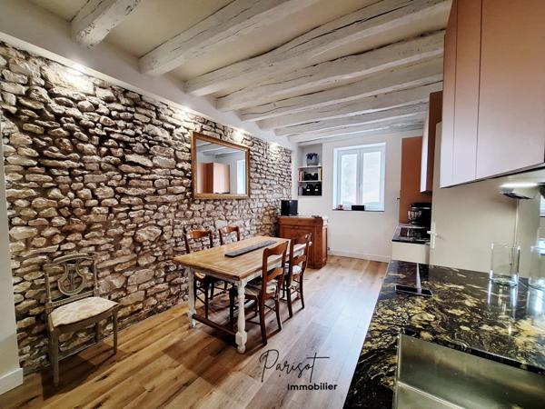 Poitiers (86000) Maison rénovée avec charme – La Bugellerie – 3 chambres – Jardin – Garage