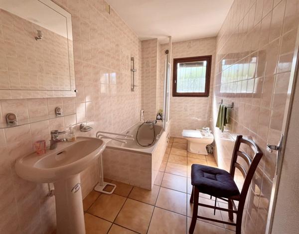 Maison à vendre |  Condom |  6 pièces | 168 m²