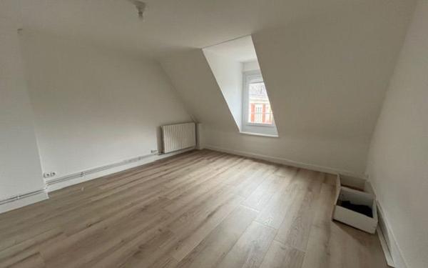 Maison à louer    4 pièces •  Ham