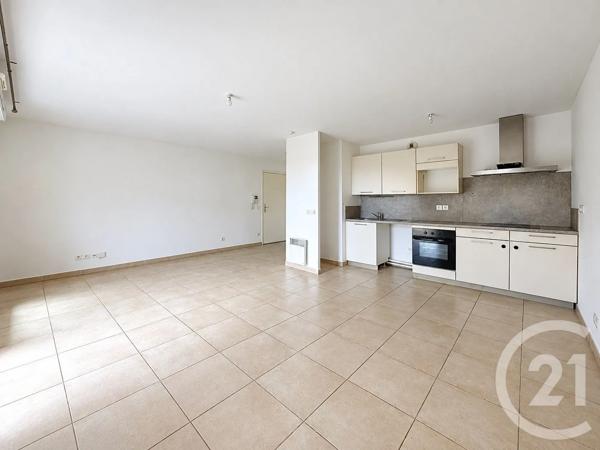Appartement T3 à vendre  3 pièces - 64,64 m 2   MARSEILLE  - 13013
