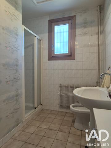 Maison à vendre 5 pièces 121 m² Charroux