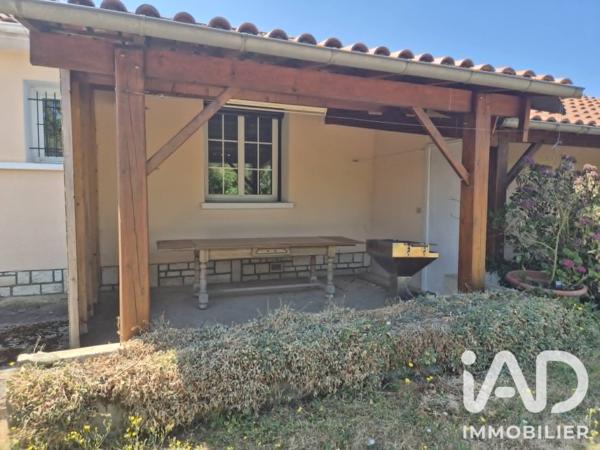 Maison à vendre 5 pièces 121 m² Charroux