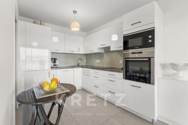 SAINT-RAPHAËL: Penthouse duplex de 127 m2 avec 125 m2 de terrasses