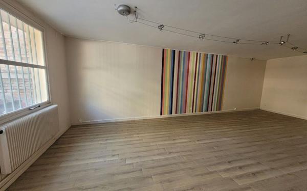 Appartement à vendre    8 pièces • 175,18 m2 Avignon