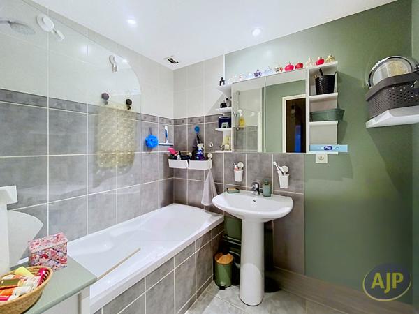 Vente appartement Pace : 232 210 € - AJP Immobilier Pacé