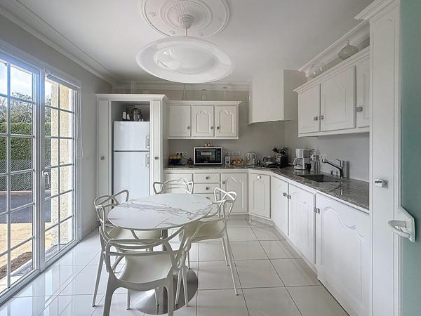 À vendre - Maison individuelle, 5 pièces située à Fondettes (37230)