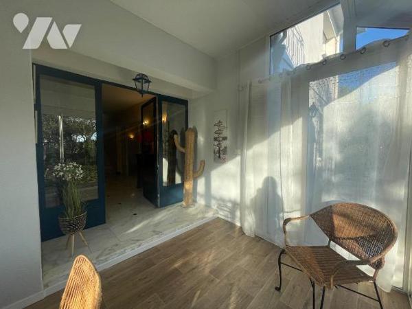 Quartier paisible, convivial et authentique, plutôt résidentiel  donnant accès à la plage d'Arè...