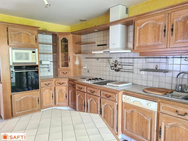 Maison 166m² avec jardin 5 chambres.