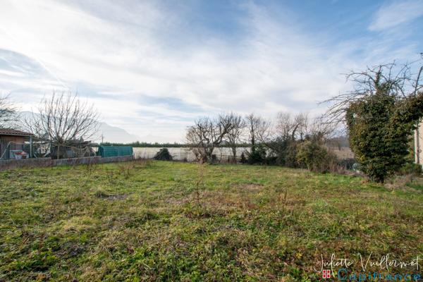 MOIRANS (38430) : Terrain à vendre de 447,00 m²