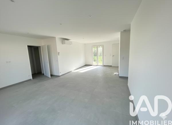 Maison à vendre 4 pièces 82 m² Montguyon