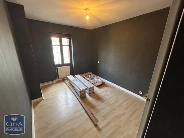 Appartement à louer 4 pièces 75m²