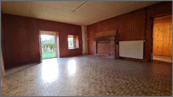Maison à LA CHAPELLE-GAUDIN, 79300 - 9 pièces 157m²