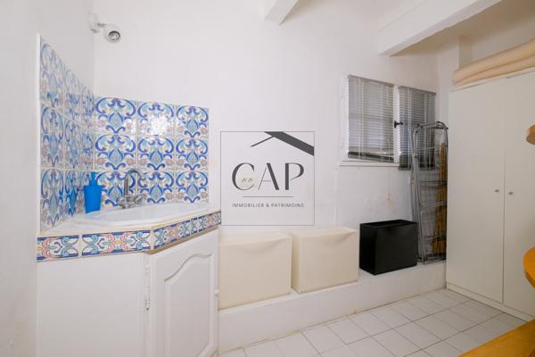 Aix-en-Provence (13100) AIX-EN-PROVENCE T3 DE CHARME AU CŒUR DU CENTRE HISTORIQUE