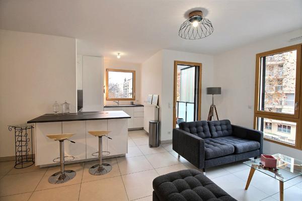 Appartement T2 Meublé, balcon et Garage, MONPLAISIR - LYON 8