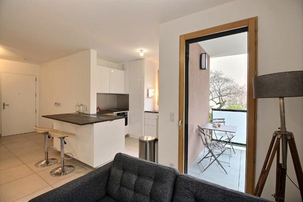 Appartement T2 Meublé, balcon et Garage, MONPLAISIR - LYON 8