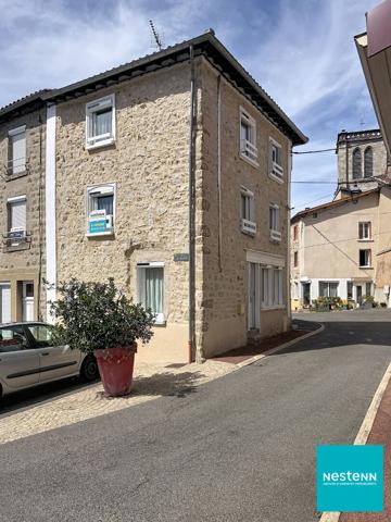 Maison de village  79.39 m2