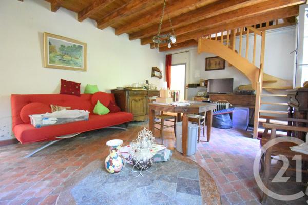 Maison à vendre  5 pièces - 85,02 m2 ST REMY EN ROLLAT - 03