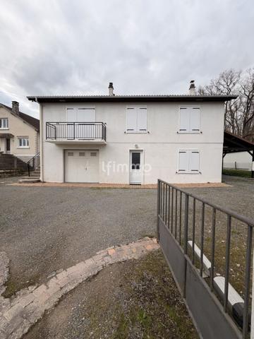 Maison à deux appartements
