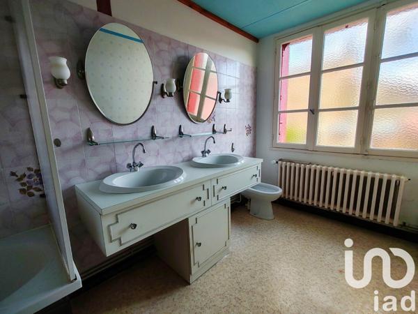 Maison 5 pièces de 115 m² à Lys-Haut-Layon (49310)